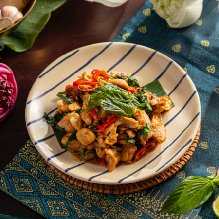 Gà xào lá quế